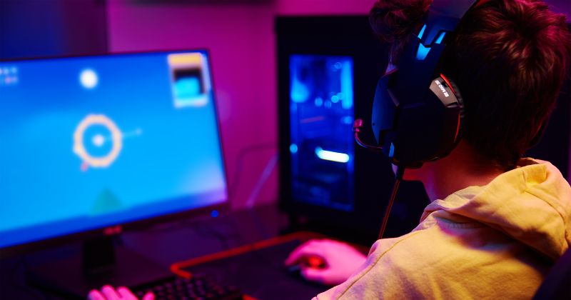 using internet for gaming