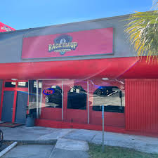Rack Em Up Sports Bar & Lounge Pre-Game